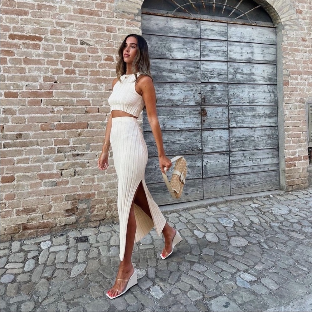 • bloggers favorite. Zara heels - Picture 2 of 10